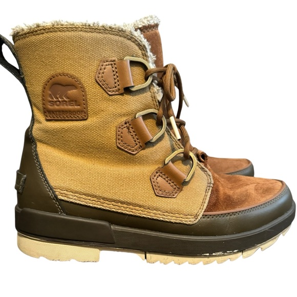 Sorel Shoes - Sorel Tivoli IV Torino boots. Size 8